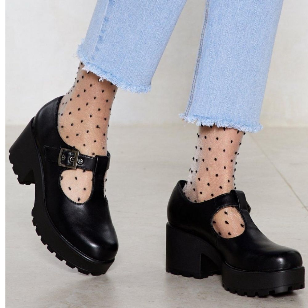 BRAND NEW GBG LOS ANGELES CHUNKY T BAR MARY JANE SHOES